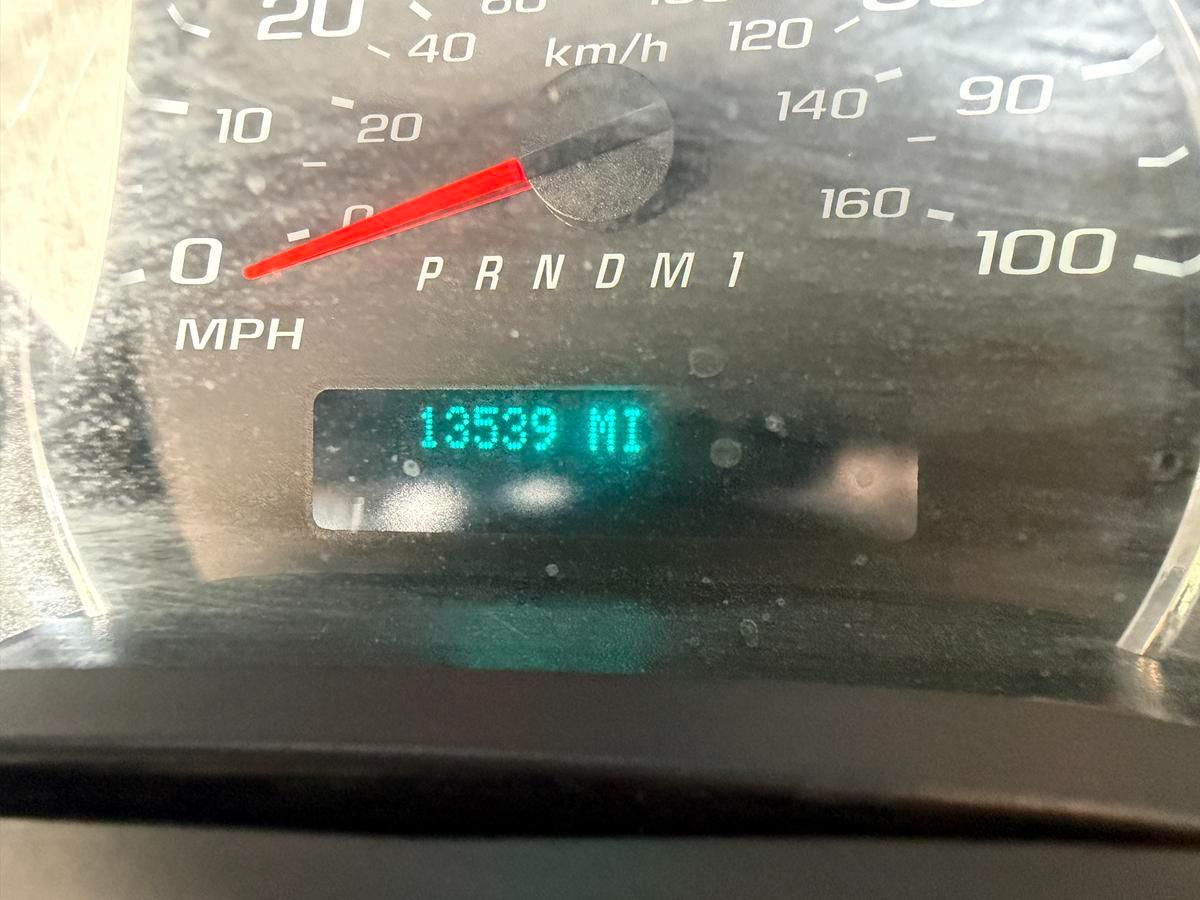 GMC Savana Cargo Van RWD 2500 135" 2025