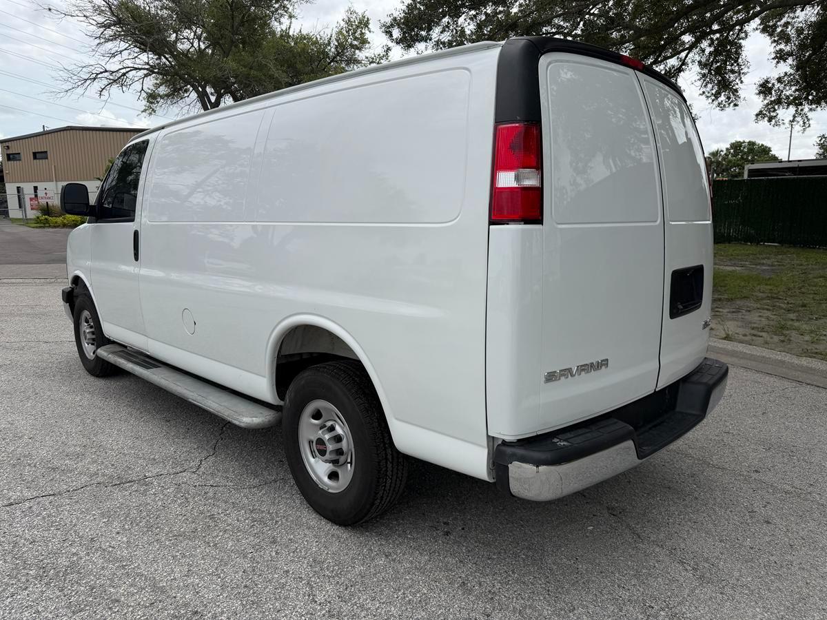 GMC Savana Cargo Van RWD 2500 135" 2025