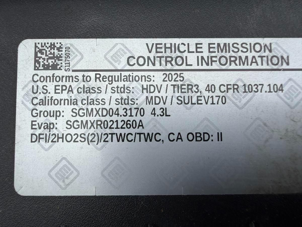 GMC Savana Cargo Van RWD 2500 135" 2025