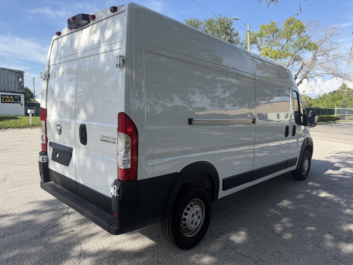 RAM ProMaster Cargo Van Tradesman 2500 High Roof 159" WB w/Pass Seat 2026