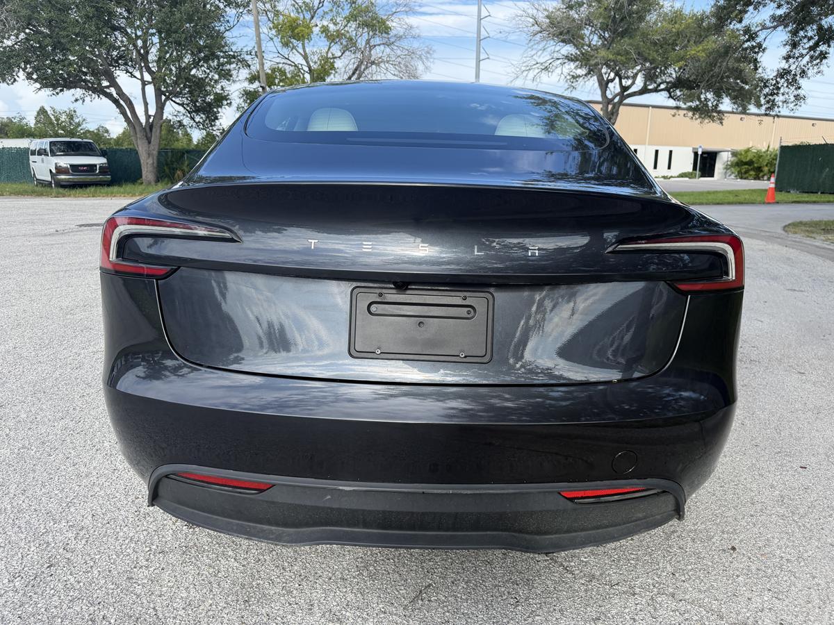 Tesla Model 3 Long Range RWD 2025