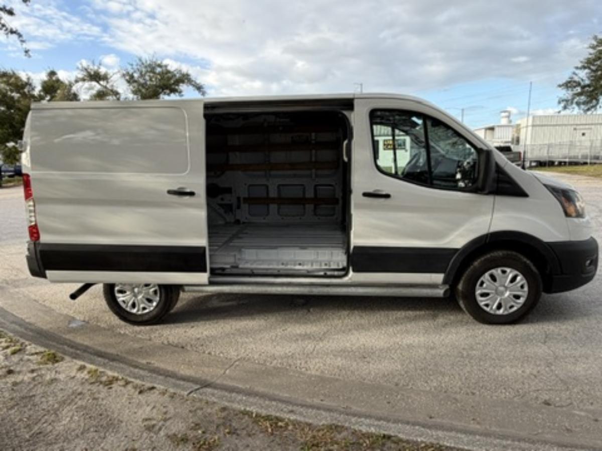 Ford Transit Cargo Van T-250 130" Low Rf 9070 GVWR RWD 2024