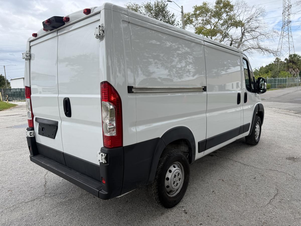 RAM ProMaster Cargo Van SLT 2500 Low Roof 136" WB 2025