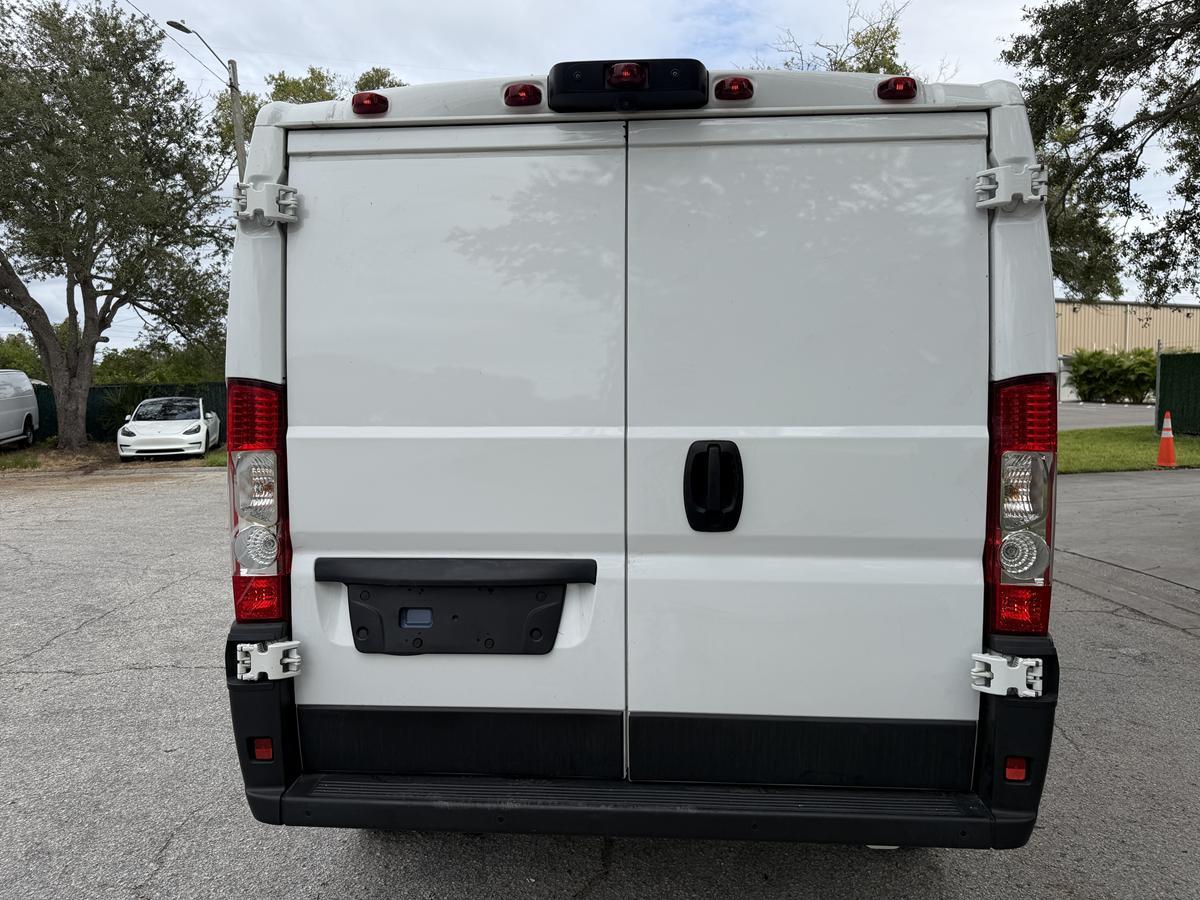 RAM ProMaster Cargo Van SLT 2500 Low Roof 136" WB 2025