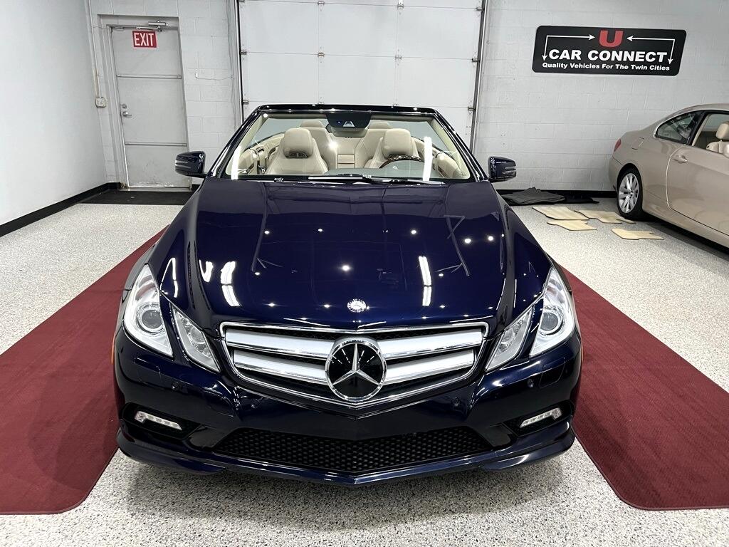 2011 Mercedes Benz E 550 photo 5