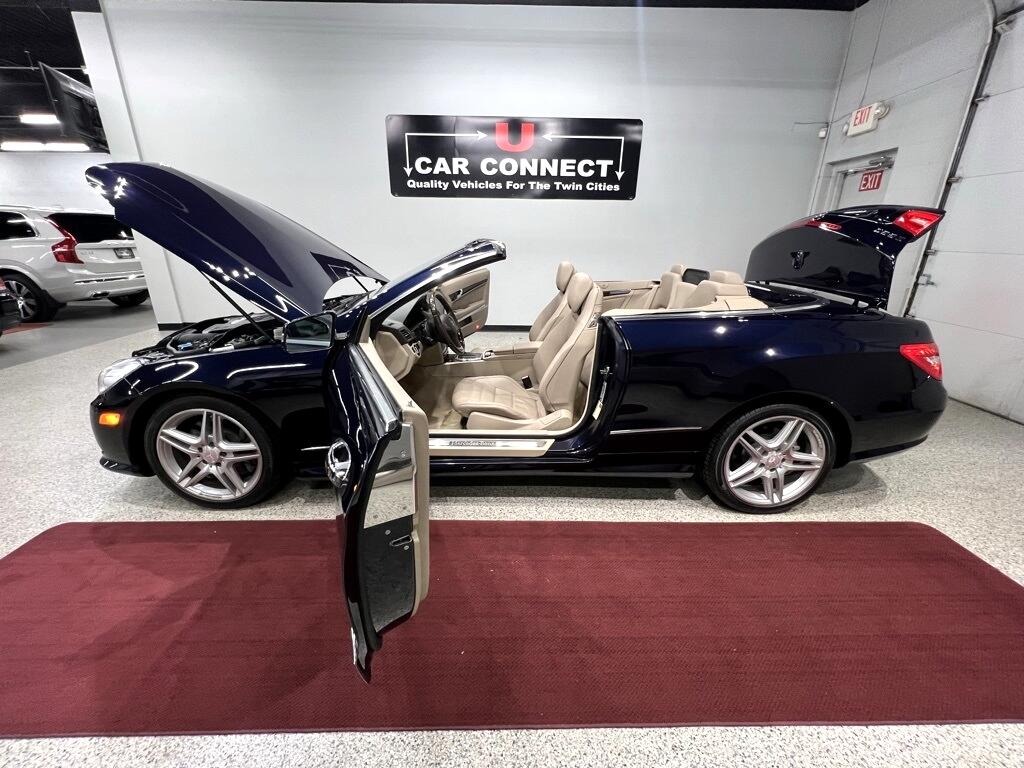 2011 Mercedes Benz E 550 photo 55
