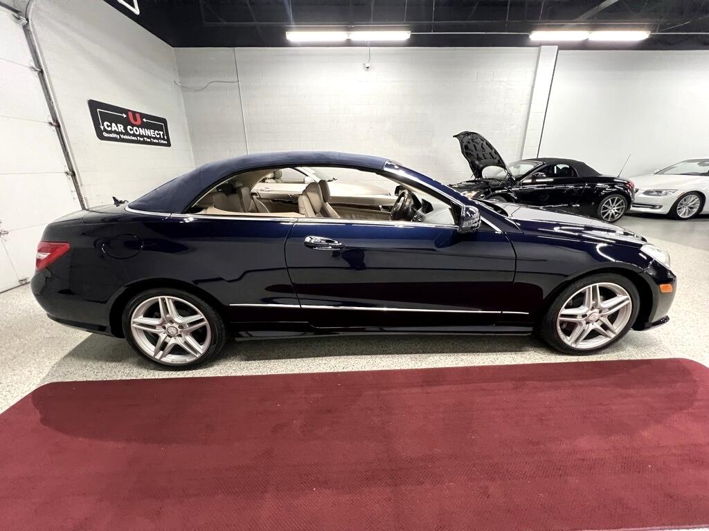 2011 Mercedes Benz E 550 photo 60