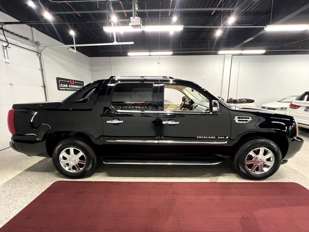 2007 Cadillac Escalade EXT photo 8