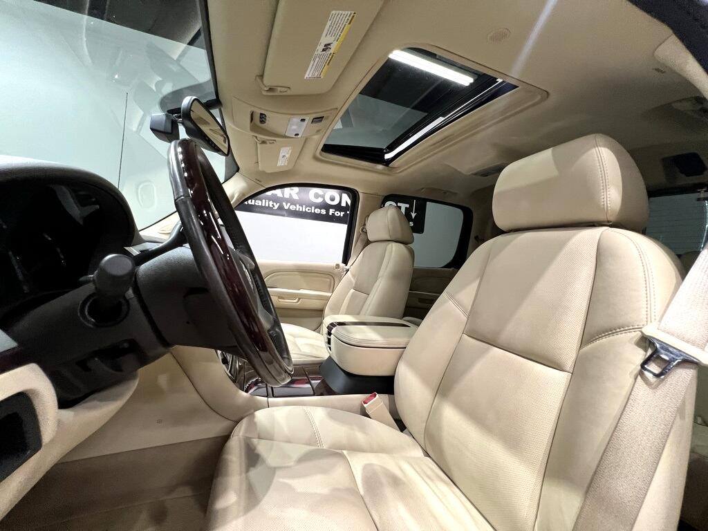 2007 Cadillac Escalade EXT photo 19