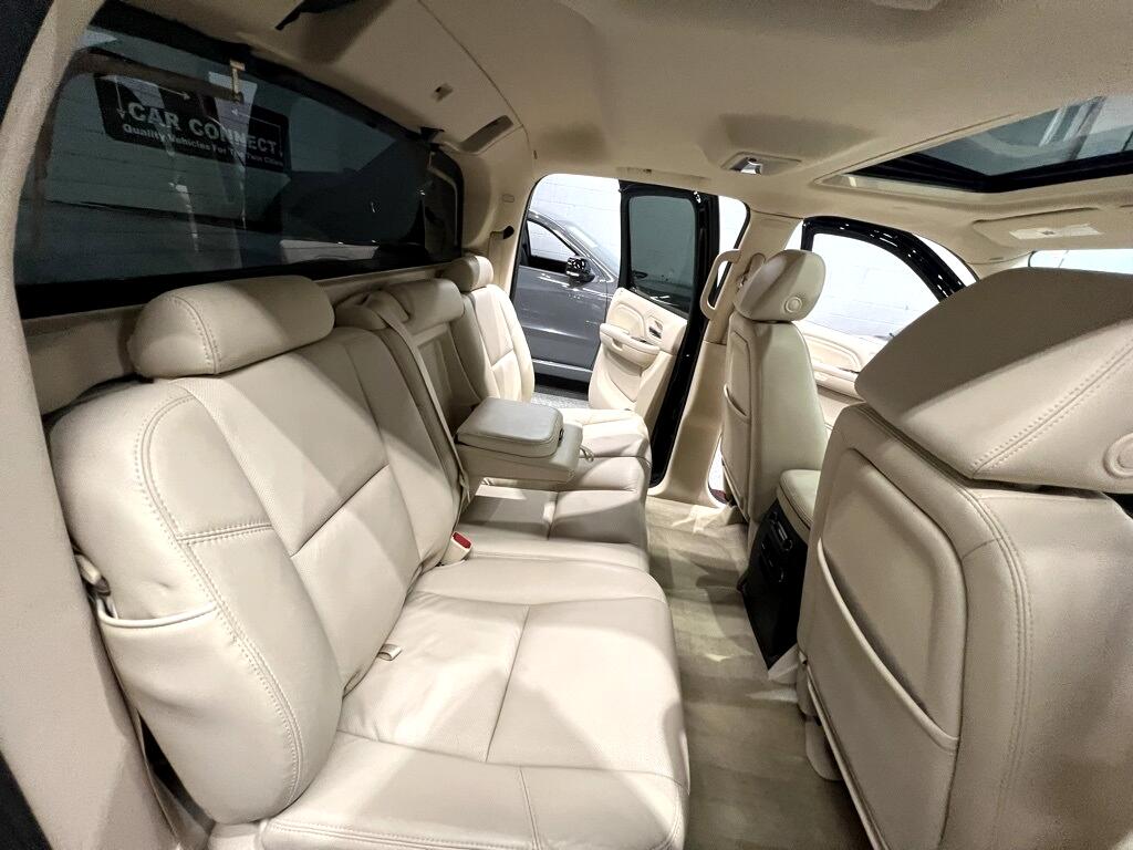 2007 Cadillac Escalade EXT photo 25
