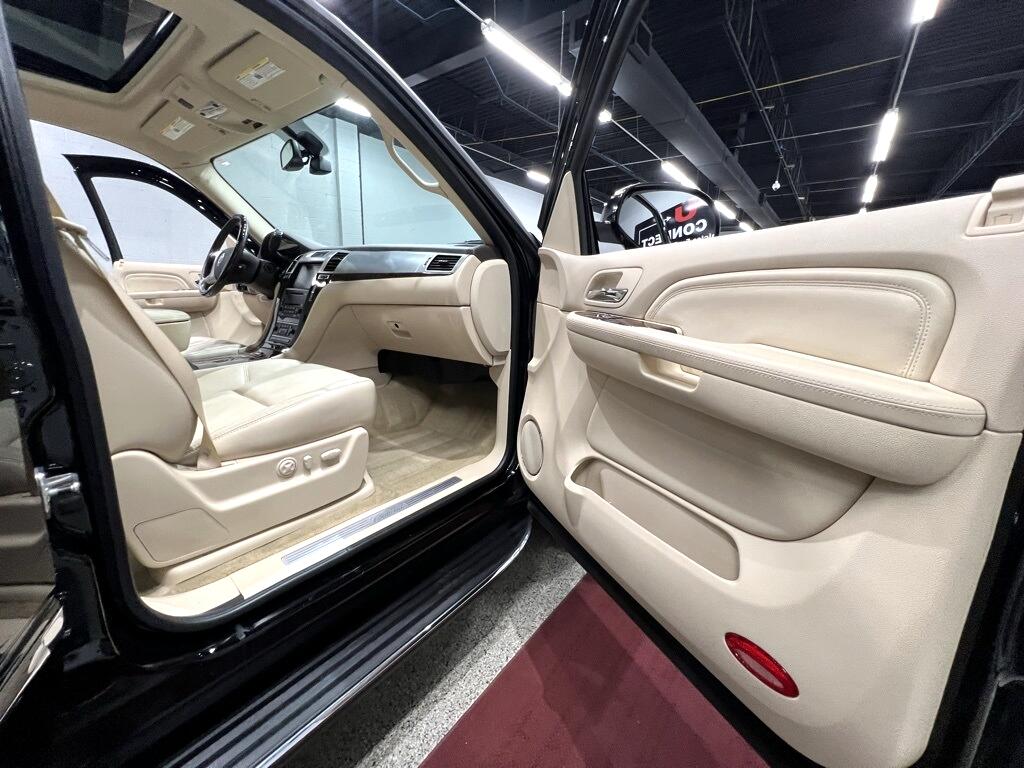 2007 Cadillac Escalade EXT photo 29