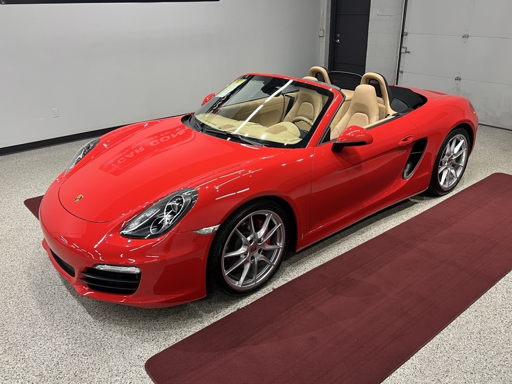 2013 Porsche Boxster S photo 2