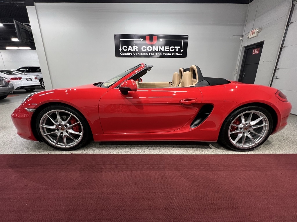 2013 Porsche Boxster S photo 20