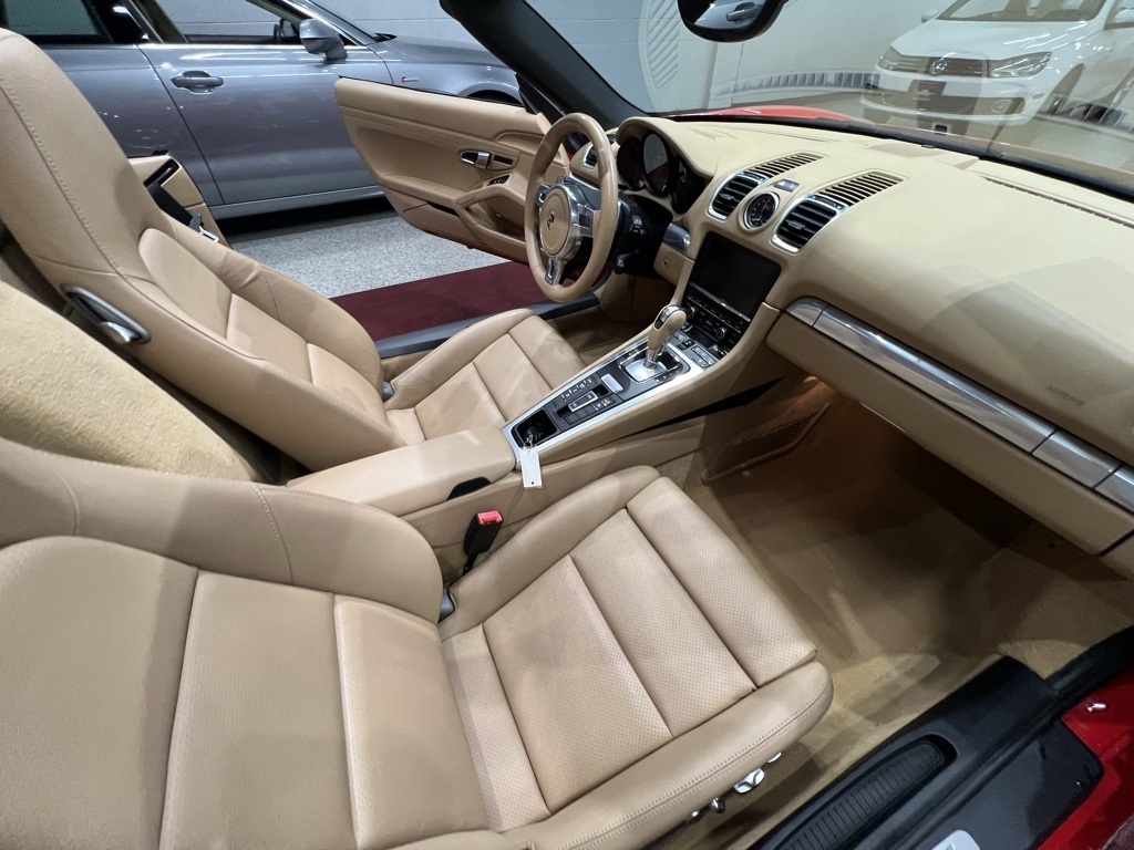 2013 Porsche Boxster S photo 33