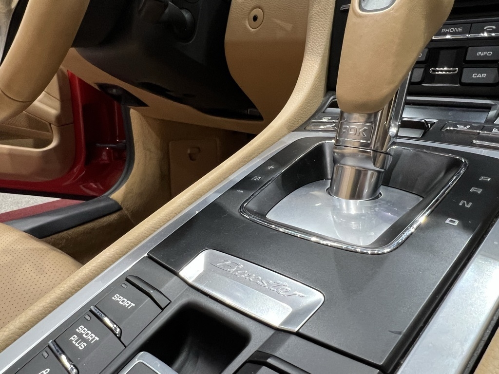 2013 Porsche Boxster S photo 42
