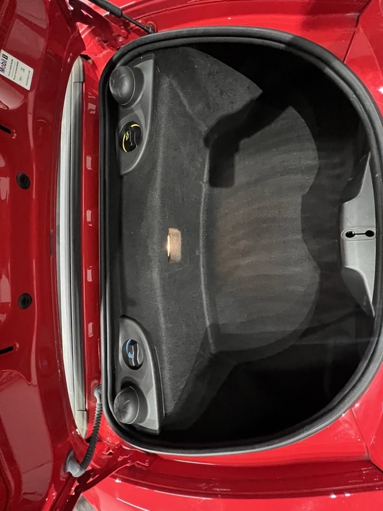2013 Porsche Boxster S photo 47