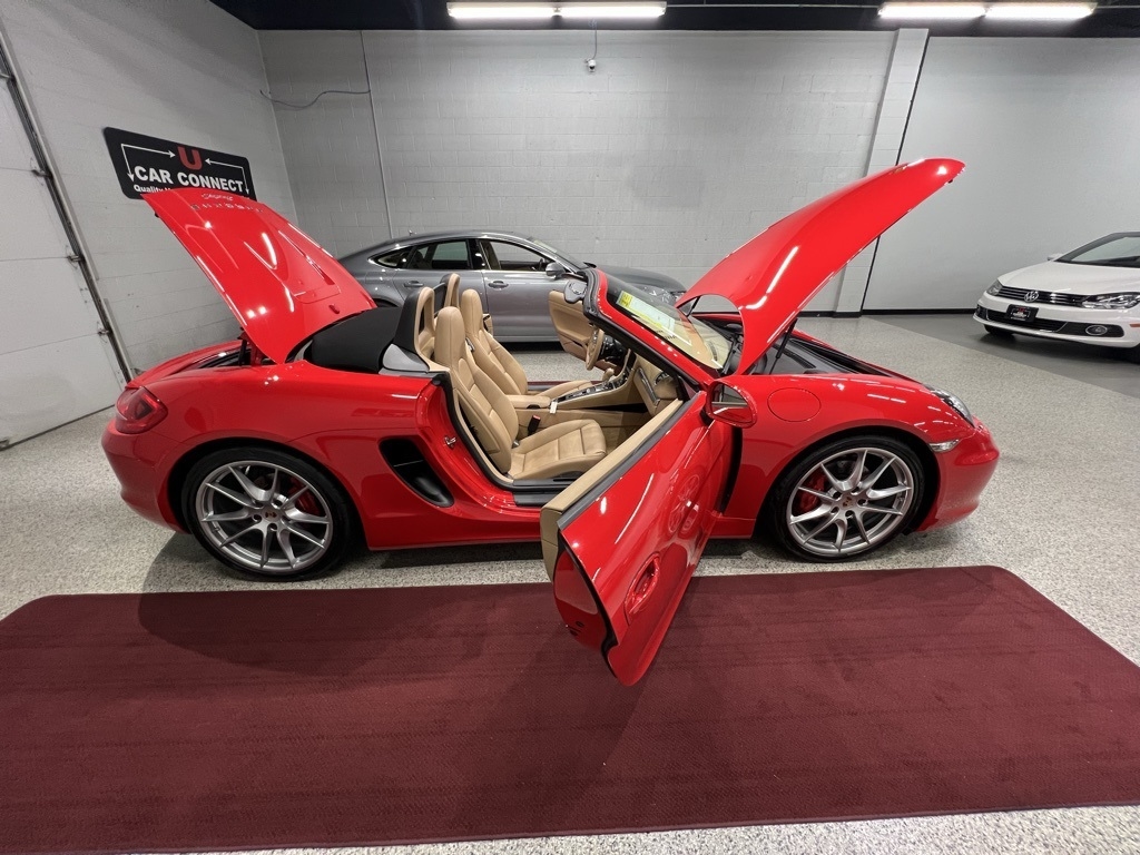 2013 Porsche Boxster S photo 51