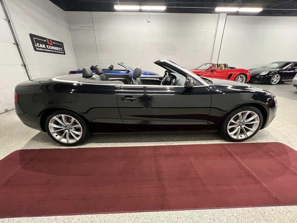 Audi A5 2dr Cabriolet Auto quattro 2.0T Premium Plus 2013