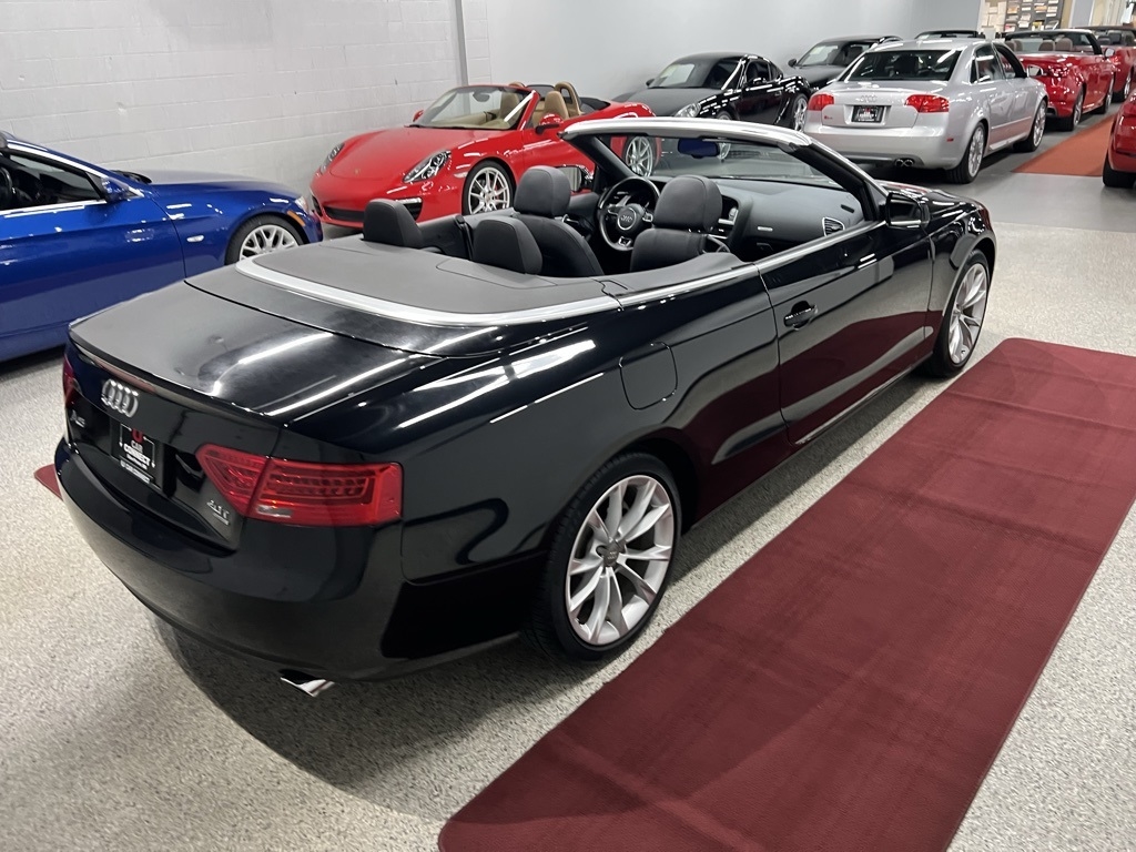 Audi A5 2dr Cabriolet Auto quattro 2.0T Premium Plus 2013