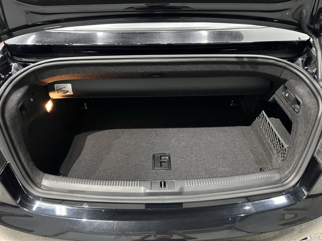 Audi A5 2dr Cabriolet Auto quattro 2.0T Premium Plus 2013