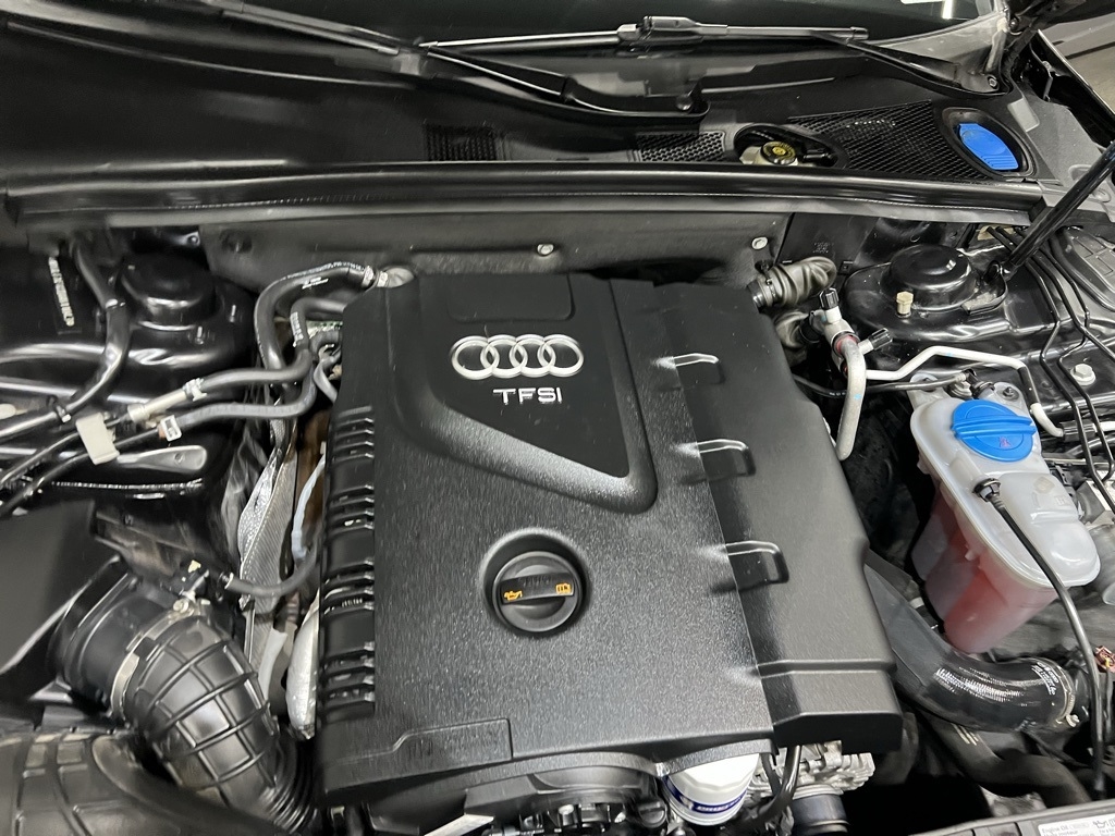 Audi A5 2dr Cabriolet Auto quattro 2.0T Premium Plus 2013
