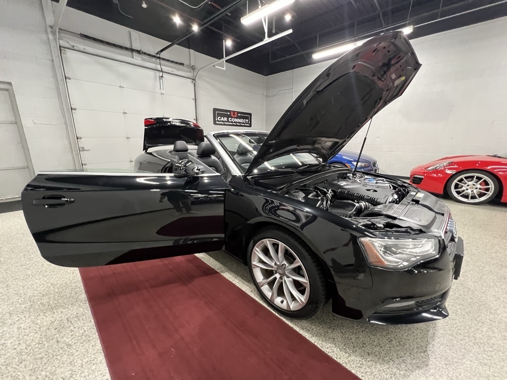 Audi A5 2dr Cabriolet Auto quattro 2.0T Premium Plus 2013