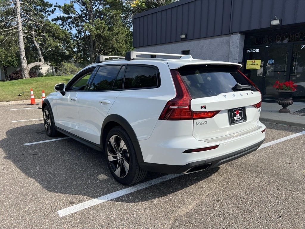 2020 Volvo V60 Cross Country T5 AWD photo 10
