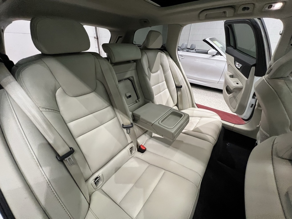 Volvo V60 Cross Country T5 AWD 2020