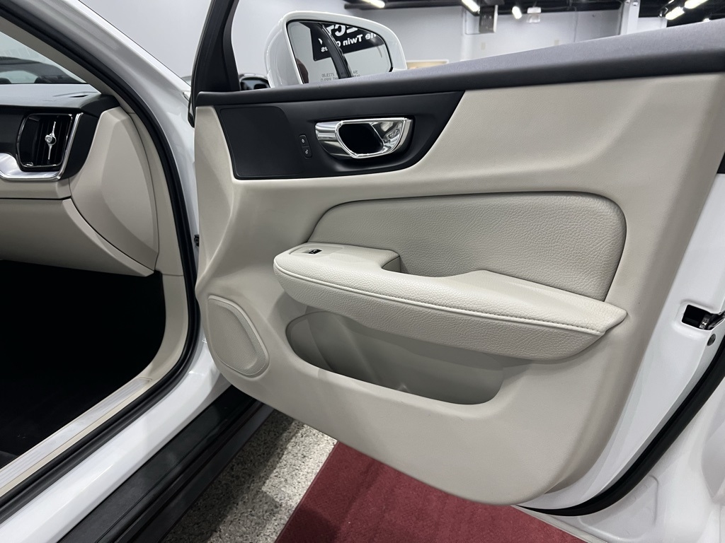 Volvo V60 Cross Country T5 AWD 2020