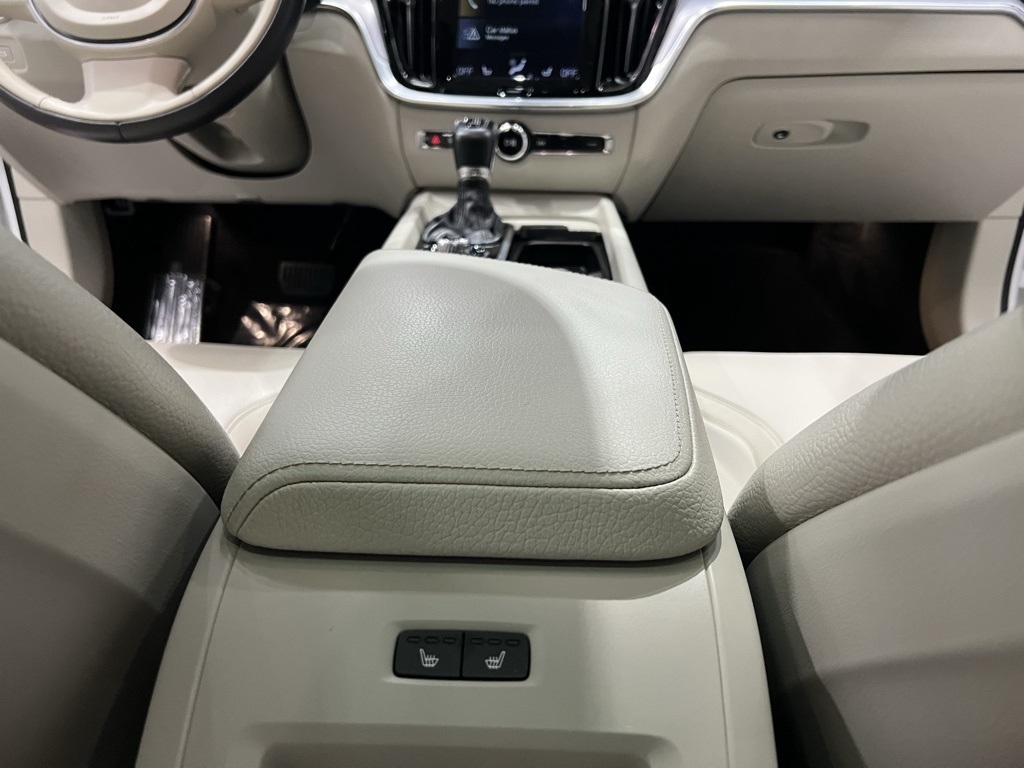 Volvo V60 Cross Country T5 AWD 2020