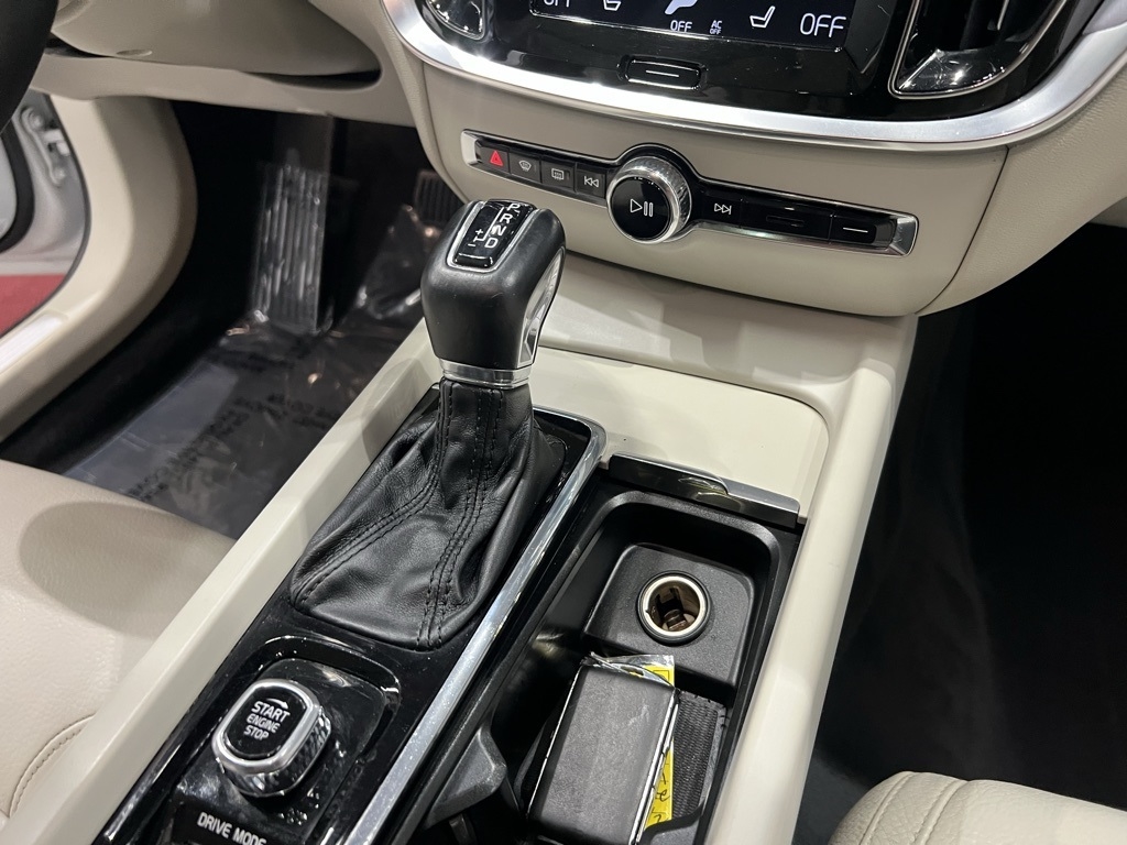 Volvo V60 Cross Country T5 AWD 2020