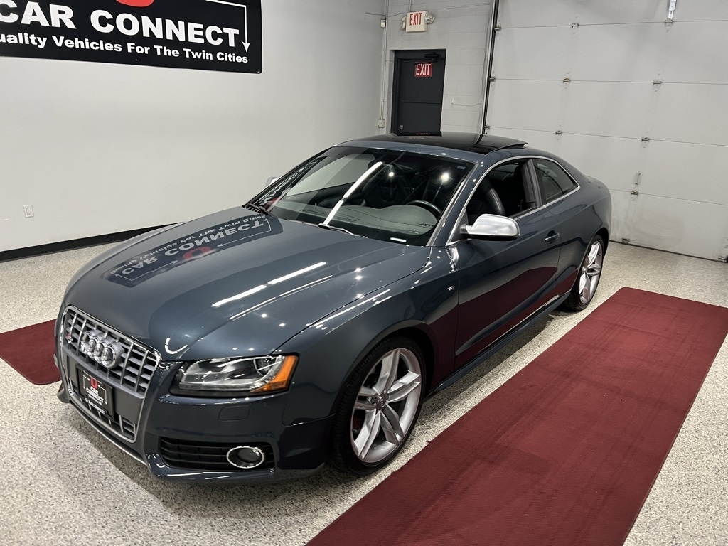 2011 Audi S5 Prestige photo 4