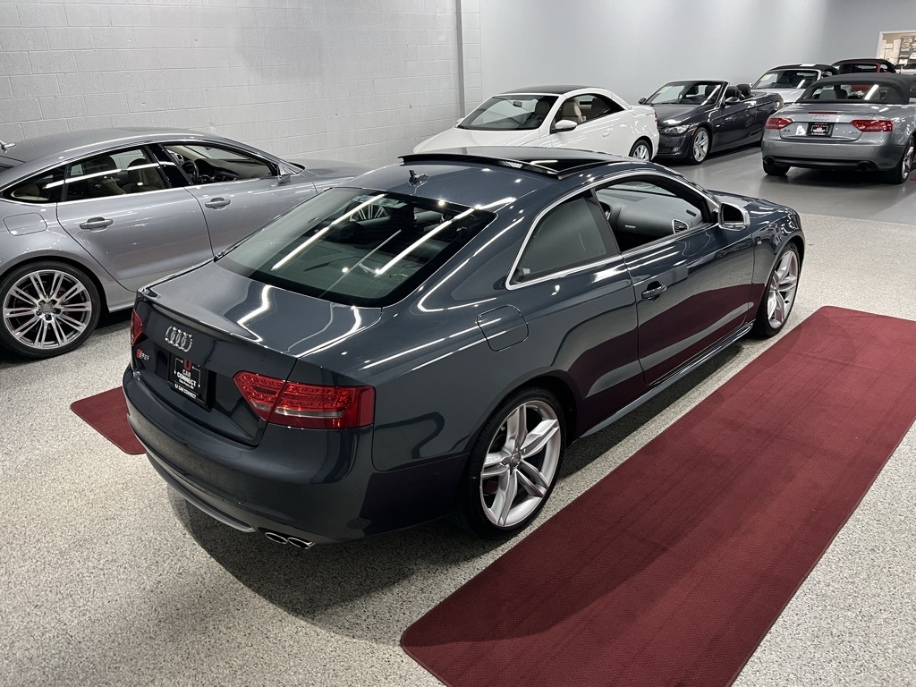 2011 Audi S5 Prestige photo 12