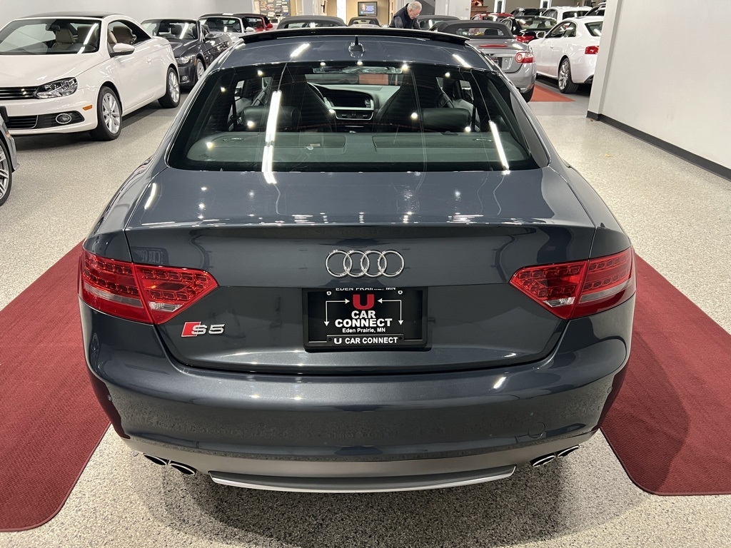 2011 Audi S5 Prestige photo 15