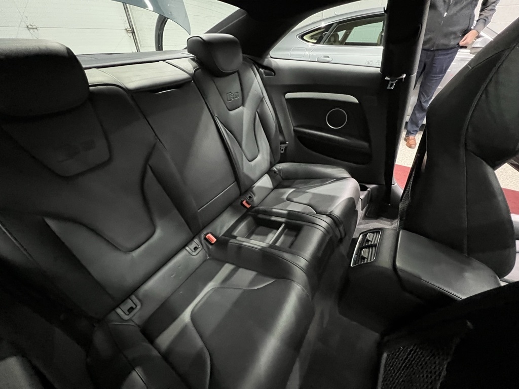 2011 Audi S5 Prestige photo 29
