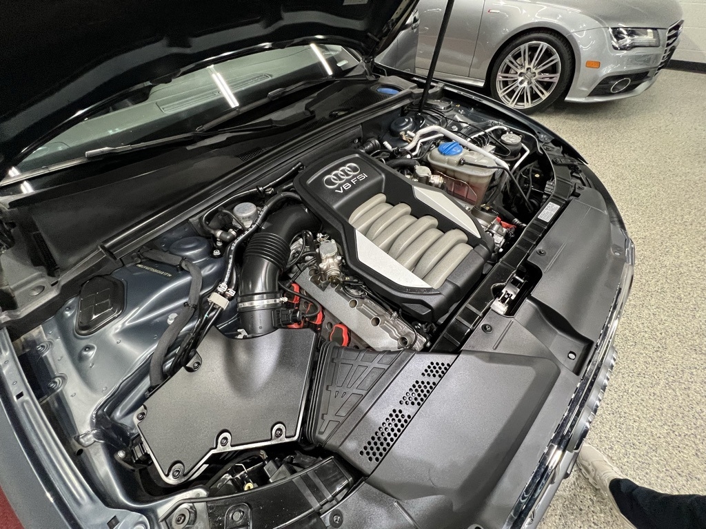 2011 Audi S5 Prestige photo 46