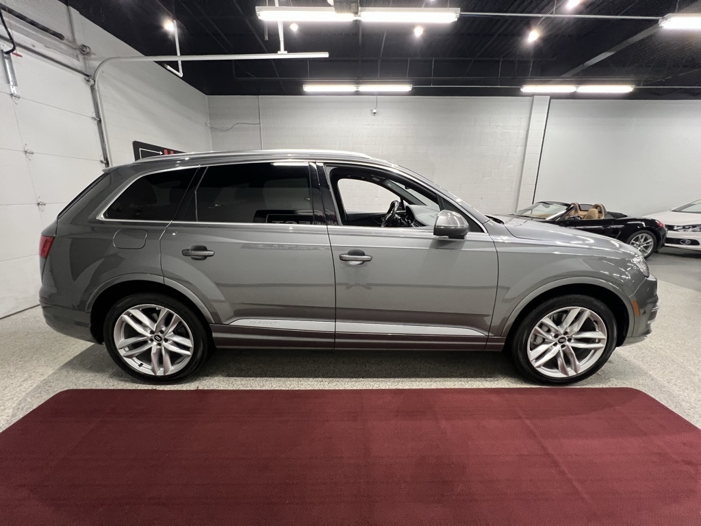 2017 Audi Q7 3.0 Prestige photo 9