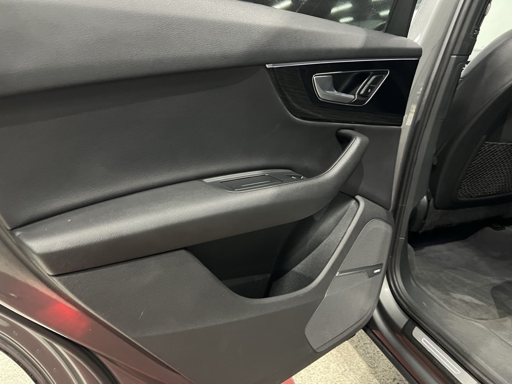 2017 Audi Q7 3.0 Prestige photo 23