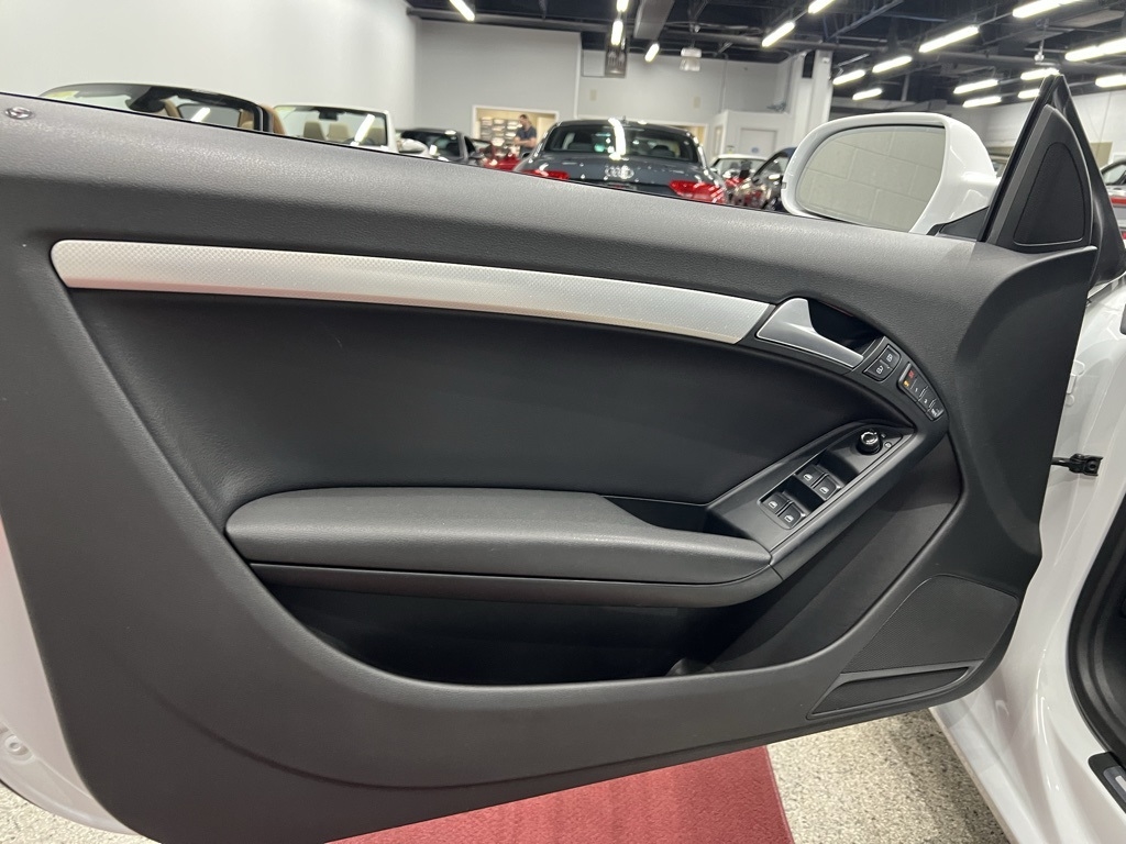 2012 Audi A5 Cabriolet 2.0T Premium Plus photo 18