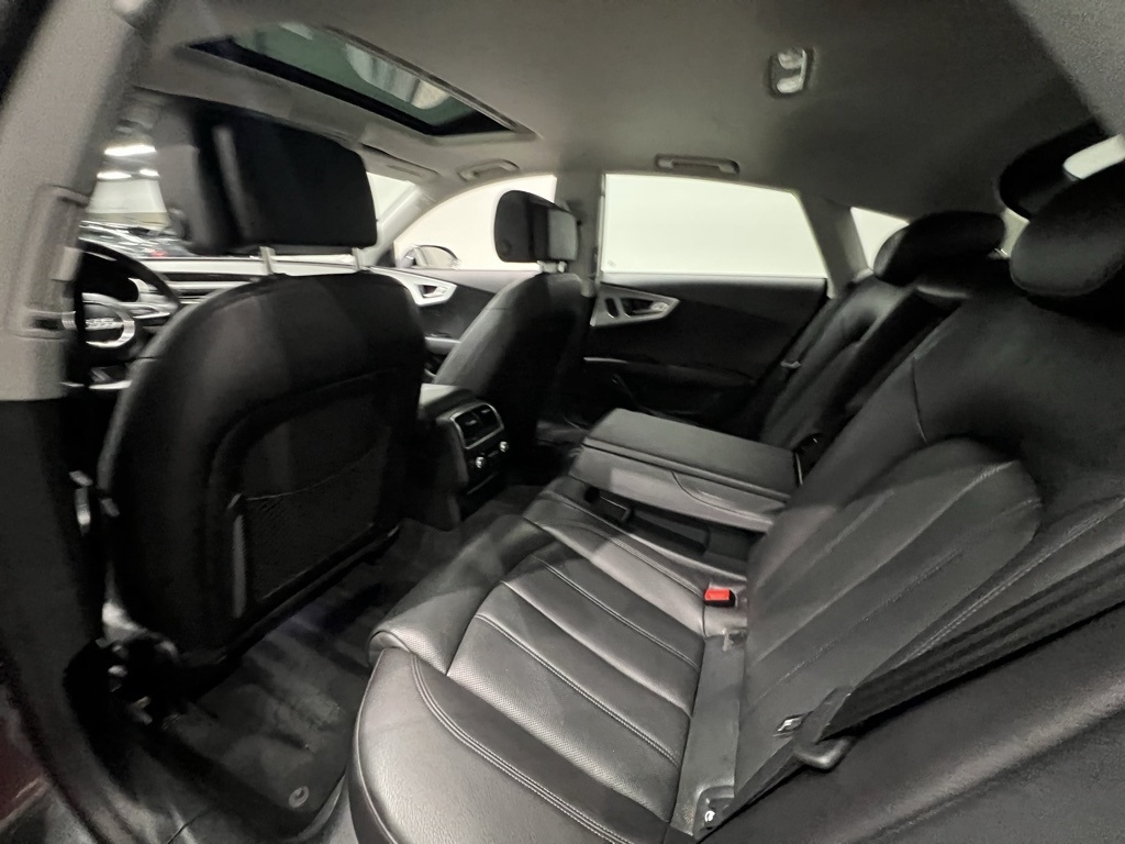 2012 Audi A7 Prestige photo 25
