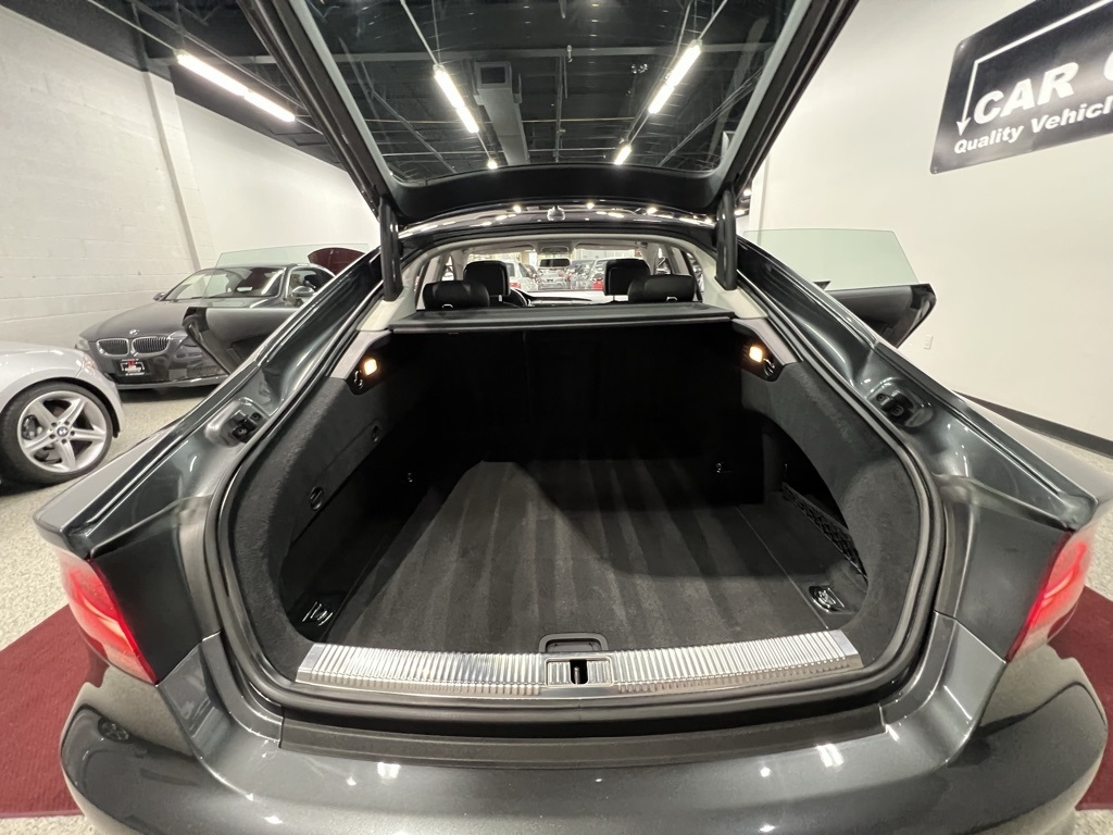 2012 Audi A7 Prestige photo 47