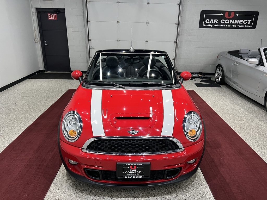 2013 Mini Cooper Convertible 2 Door S photo 5