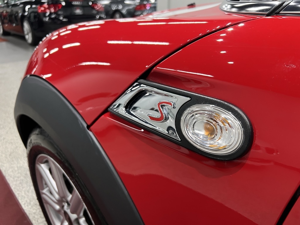 2013 Mini Cooper Convertible 2 Door S photo 17