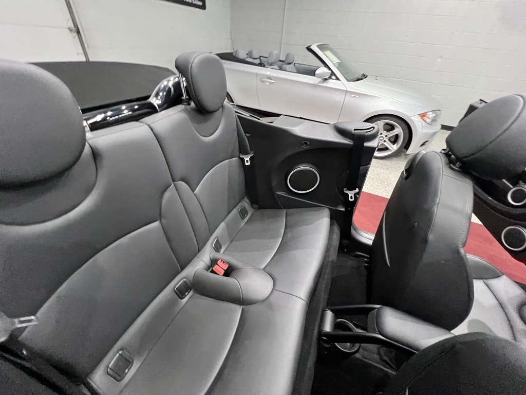 2013 Mini Cooper Convertible 2 Door S photo 27