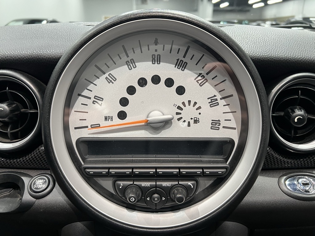 2013 Mini Cooper Convertible 2 Door S photo 37