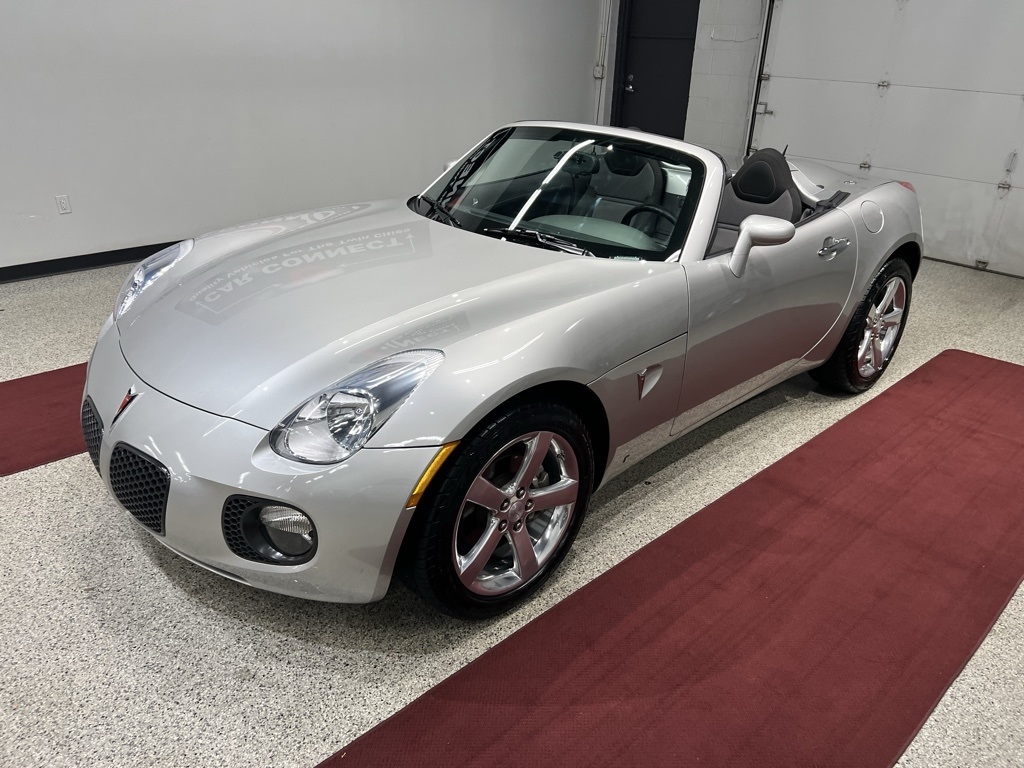 2008 Pontiac Solstice GXP Turbo CV photo 2