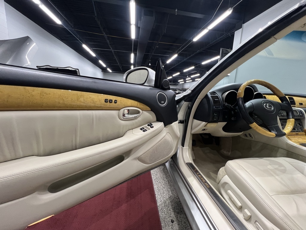 2002 Lexus SC 430 photo 30
