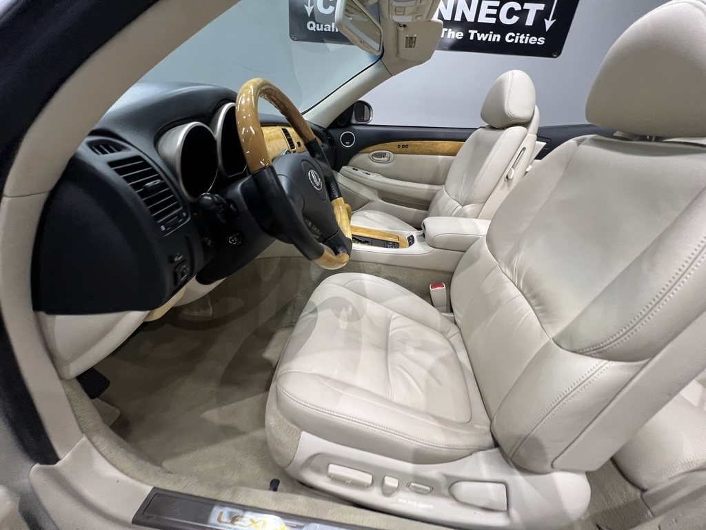 2002 Lexus SC 430 photo 31