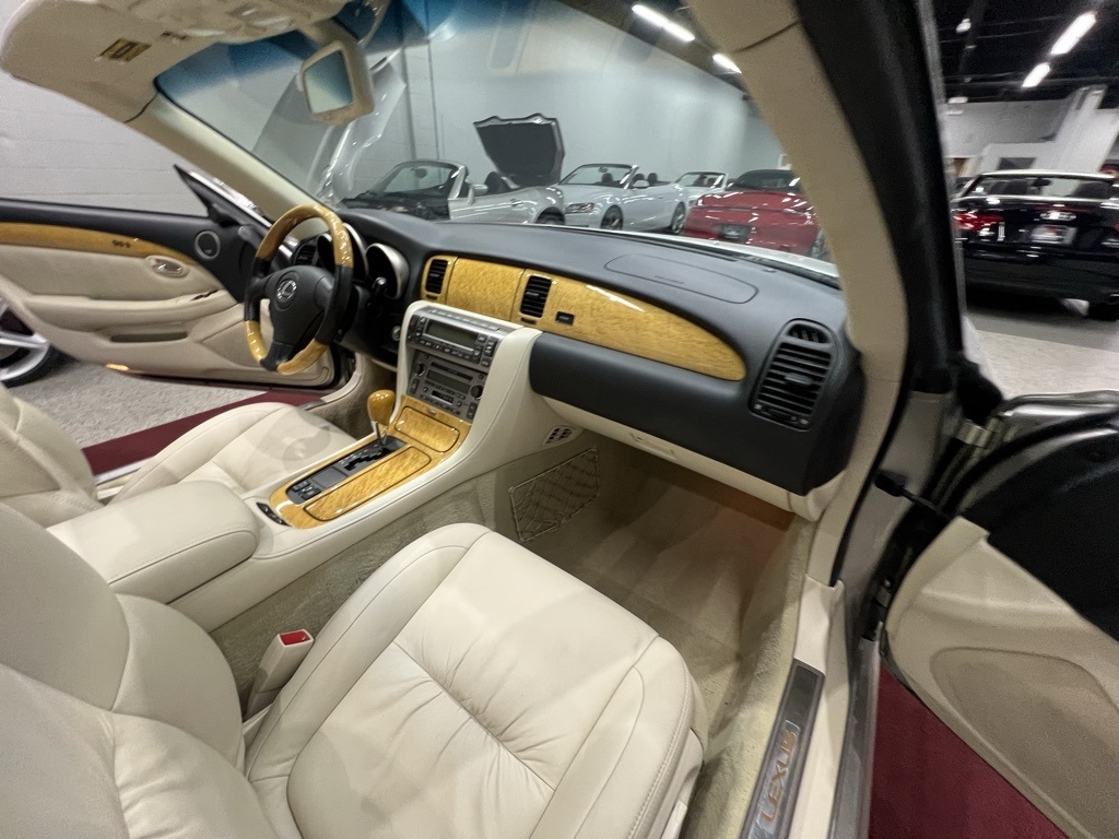 2002 Lexus SC 430 photo 42