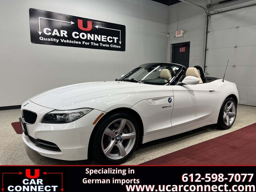 2011 BMW Z4 2dr Roadster sDrive30i